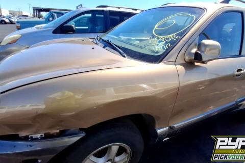 Photo of 2003 Hyundai Santa Fe