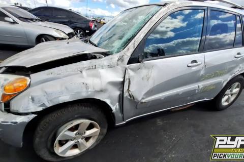 Photo of 2005 Toyota Rav4