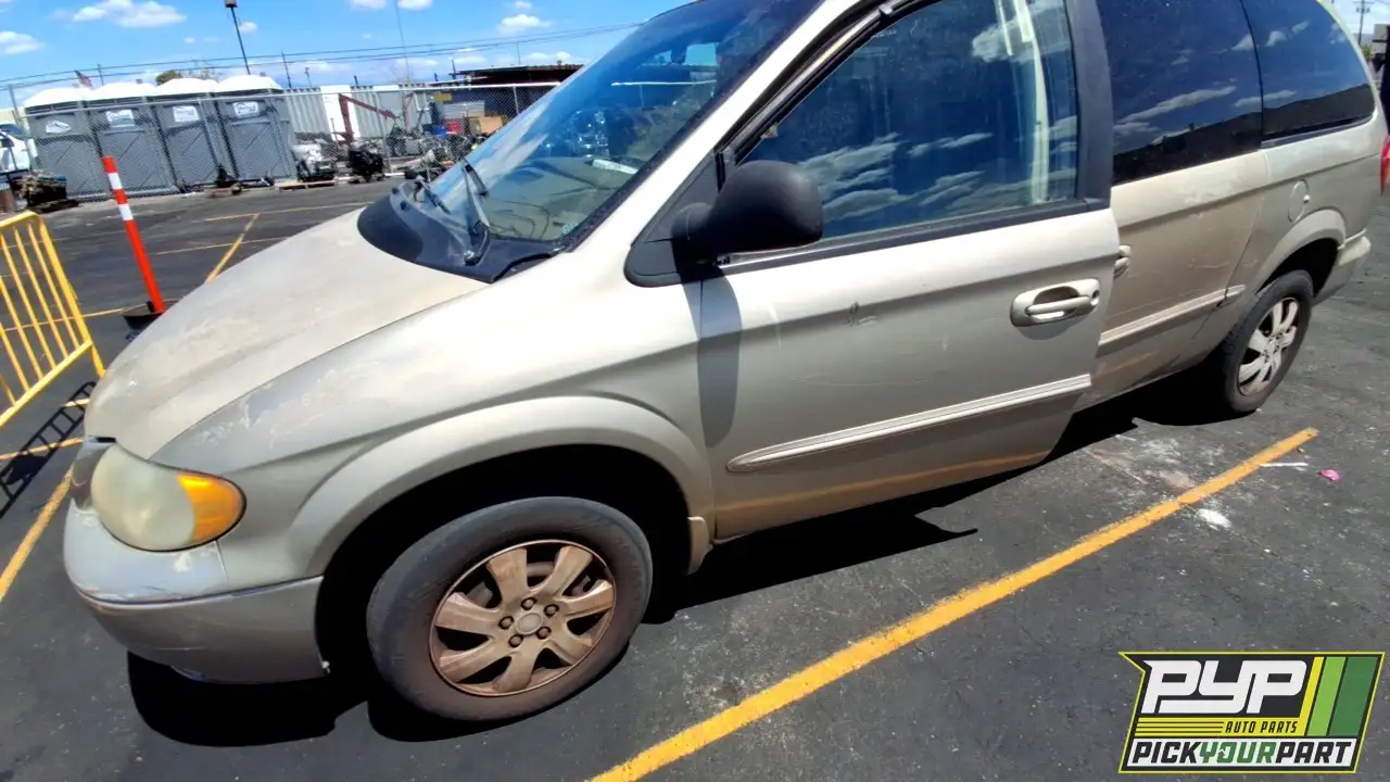 Photo of 2002 Chrysler Town & Country