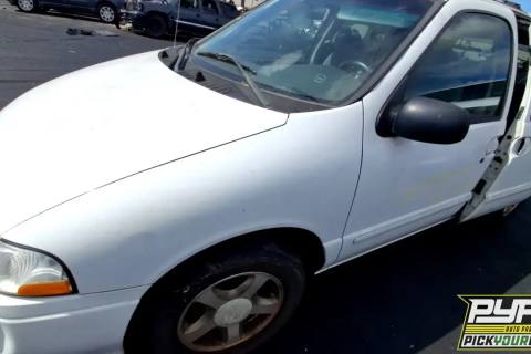 Photo of 2001 Nissan Quest