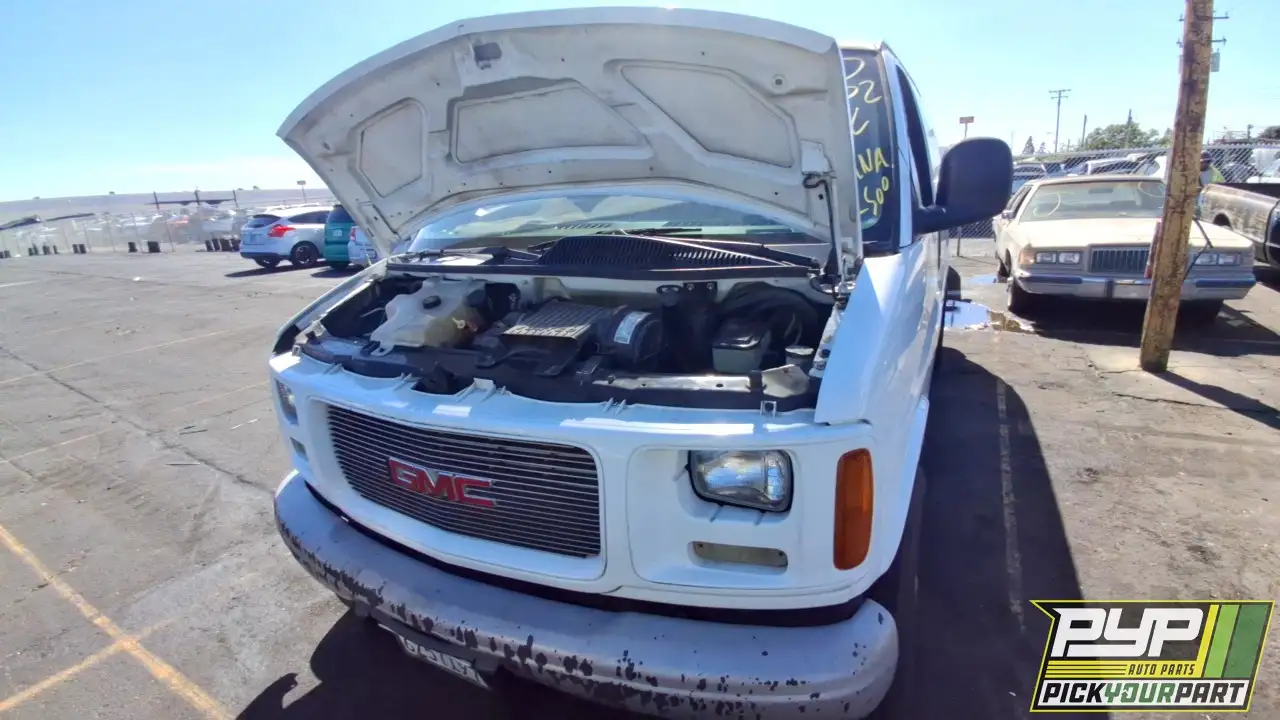 Photo of 2002 Gmc Savana 2500