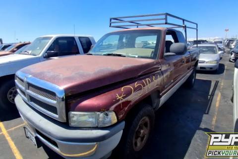 Photo of 2001 Dodge Ram 1500