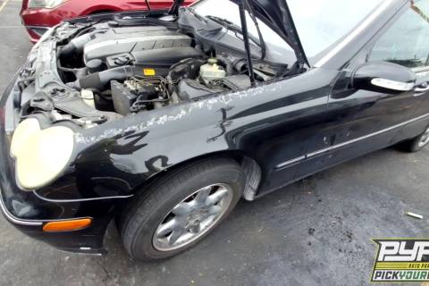 Photo of 2002 Mercedes-Benz C240