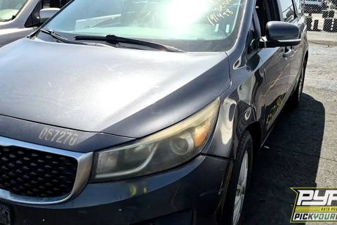 Photo of 2015 Kia Sedona