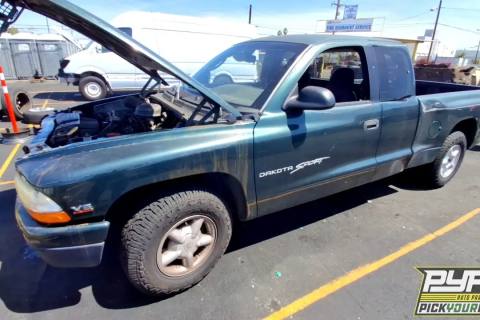 Photo of 2000 Dodge Dakota
