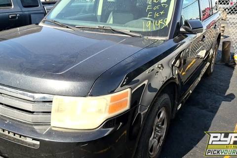 Photo of 2010 Ford Flex