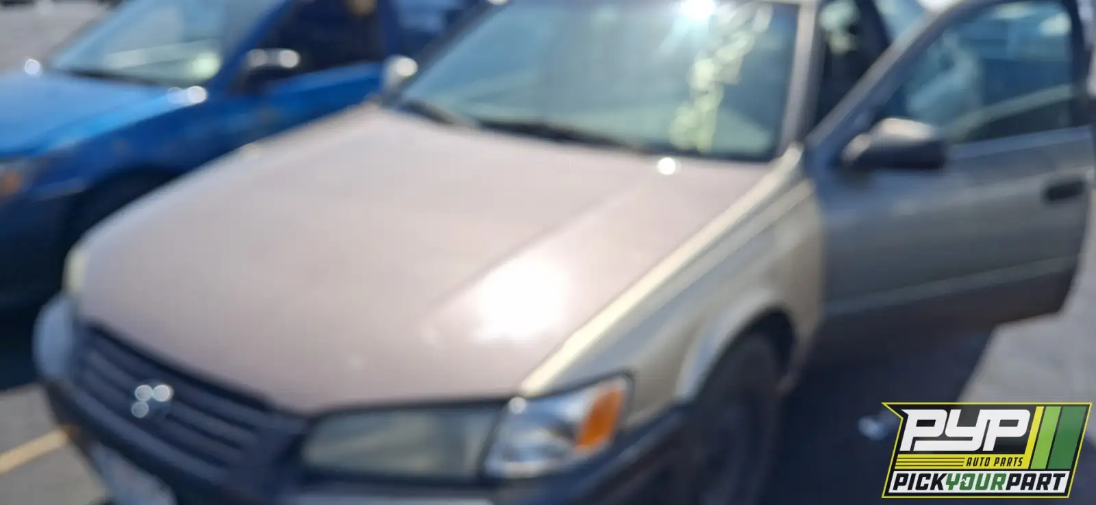 Photo of 1999 Toyota Camry