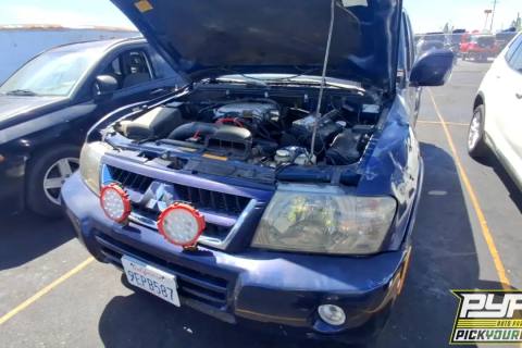 Photo of 2003 Mitsubishi Montero