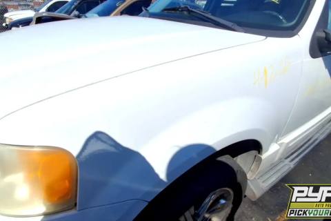 Photo of 2003 Ford Expedition