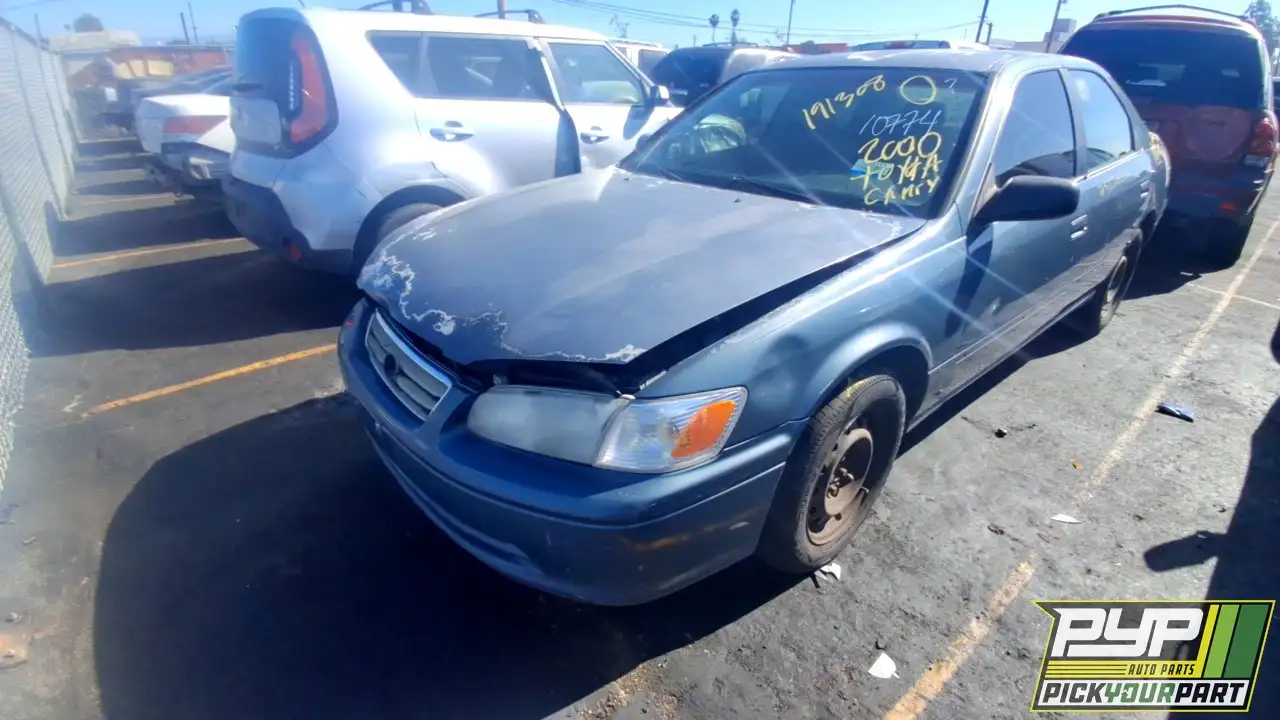 Photo of 2000 Toyota Camry