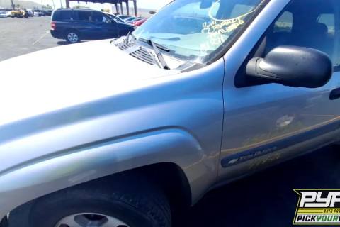 Photo of 2004 Chevrolet Trailblazer