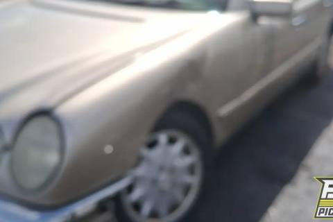 Photo of 1999 Mercedes-Benz E320
