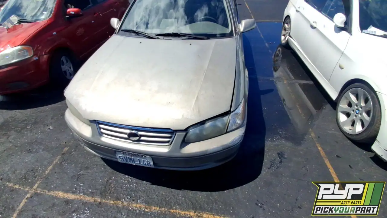 Photo of 2000 Toyota Camry