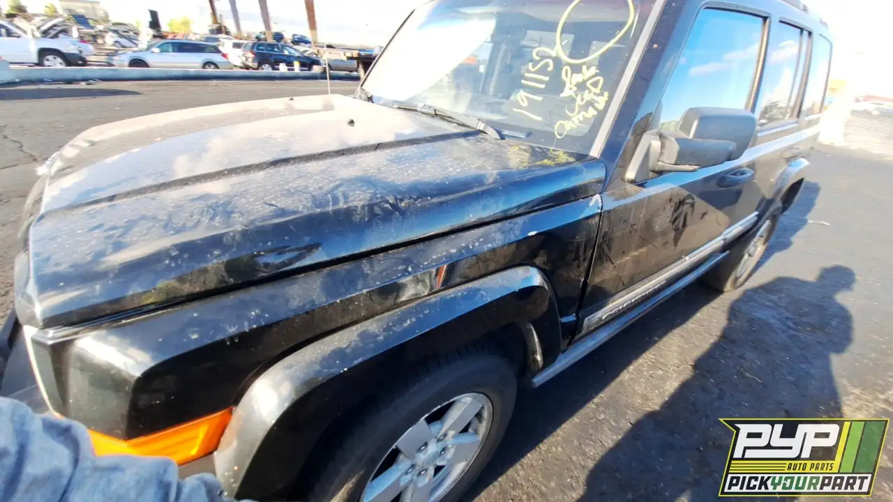 Photo of 2006 Jeep Commander