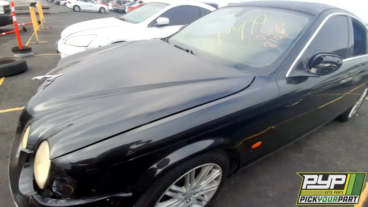 Photo of 2005 Jaguar S-Type
