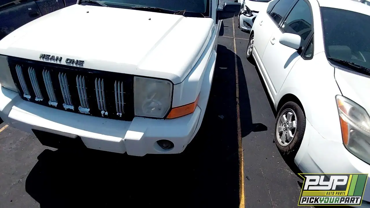 Photo of 2008 Jeep Commander