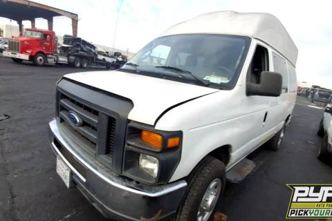 Photo of 2010 Ford E-250