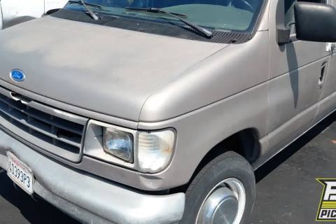 Photo of 1995 Ford E-250 Econoline