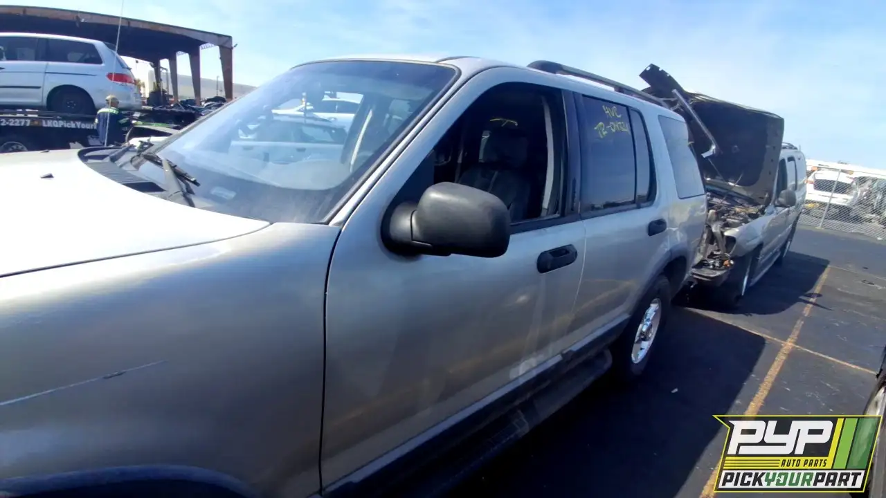 Photo of 2003 Ford Explorer