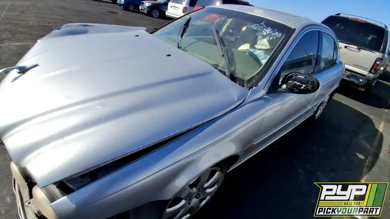 Photo of 2004 Jaguar X-Type
