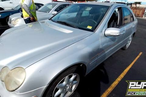 Photo of 2003 Mercedes-Benz C320