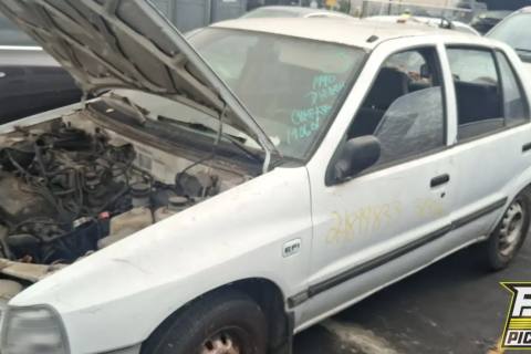 Photo of 1990 Daihatsu Charade