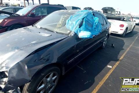 Photo of 2004 Mercedes-Benz C240