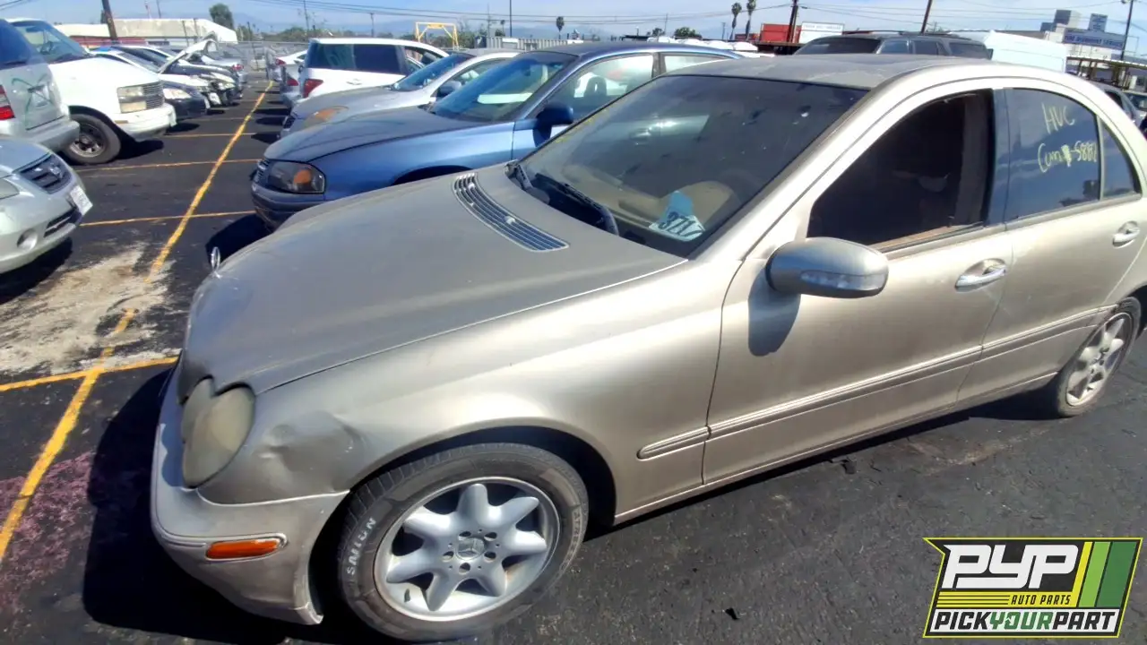 Photo of 2004 Mercedes-Benz C320