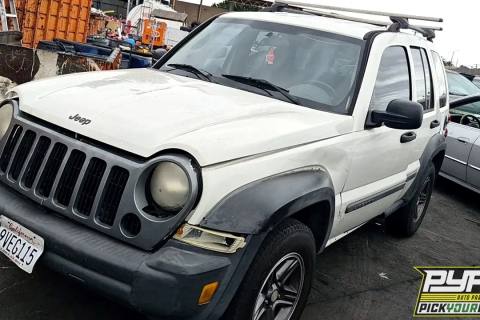 Photo of 2005 Jeep Liberty