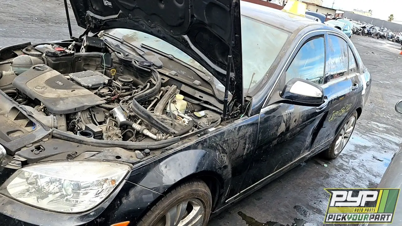 Photo of 2009 Mercedes-Benz C300