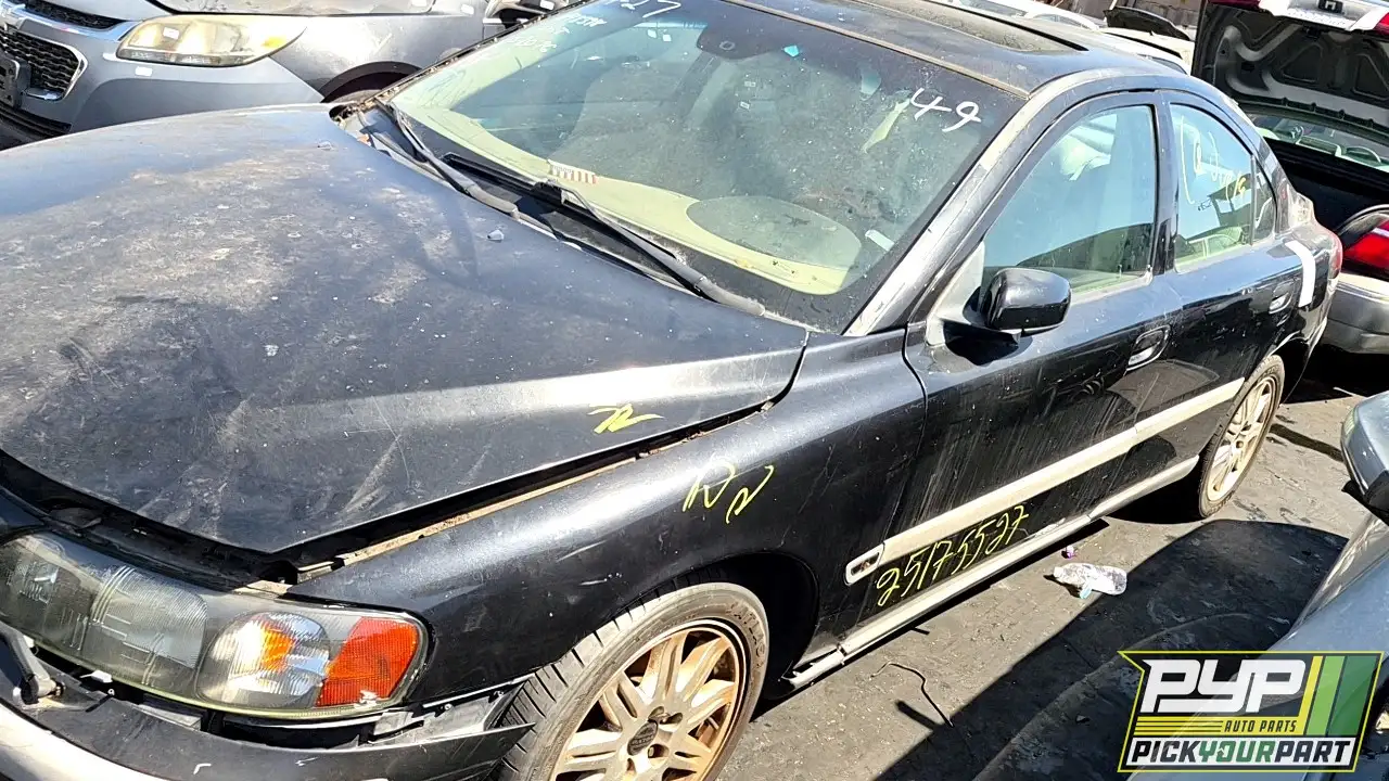 Photo of 2004 Volvo S60