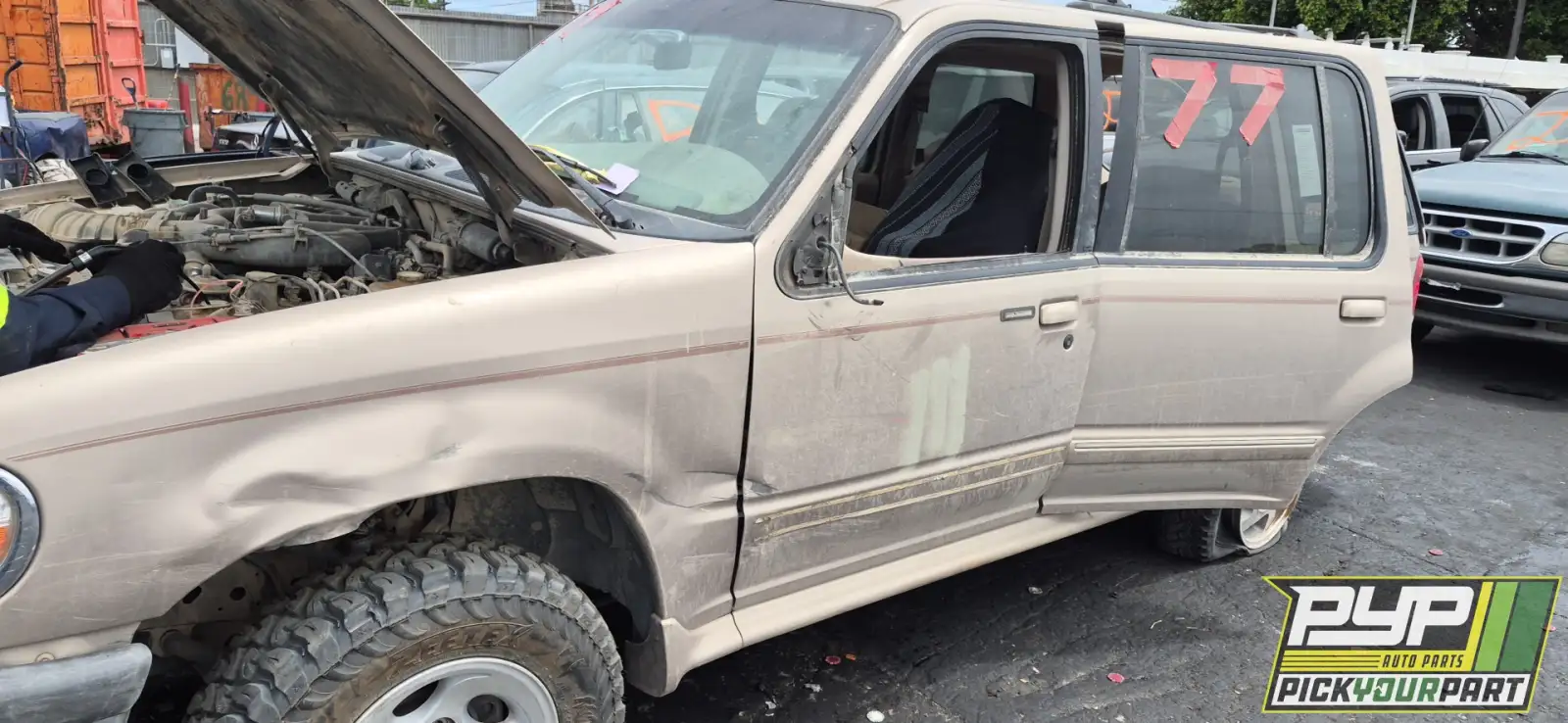 Photo of 1998 Ford Explorer
