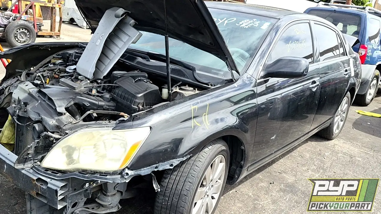 Photo of 2005 Toyota Avalon