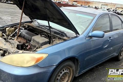 Photo of 2004 Toyota Camry