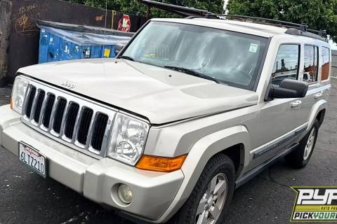 Photo of 2008 Jeep Commander