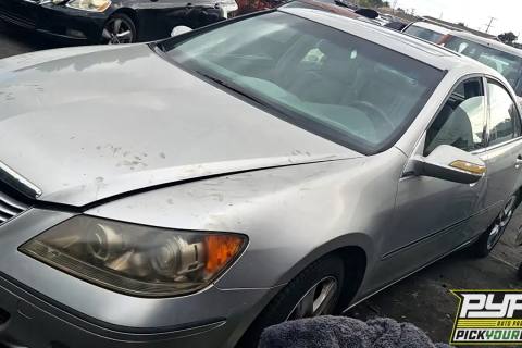 Photo of 2005 Acura Rl