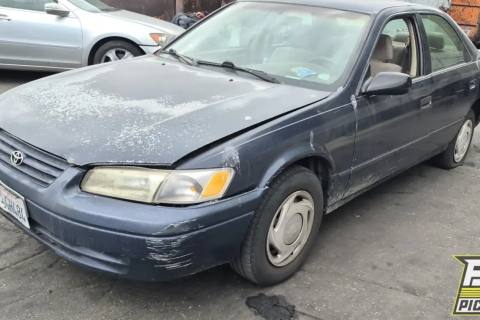 Photo of 1997 Toyota Camry