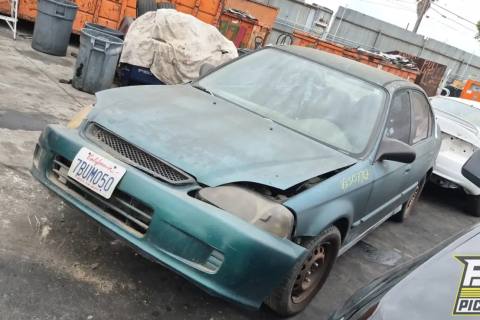 Photo of 1999 Honda Civic