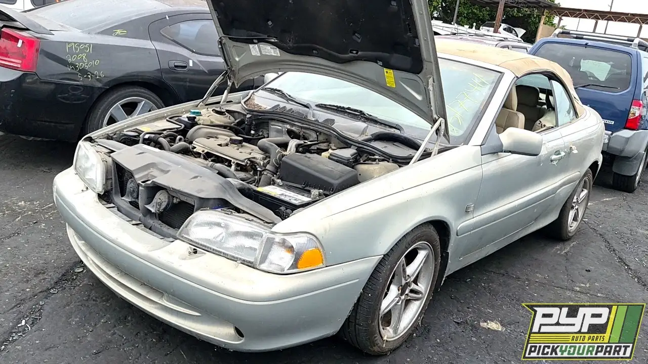 Photo of 2000 Volvo C70