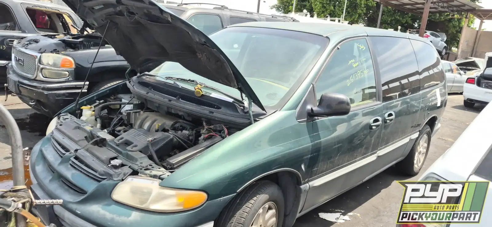 Photo of 1996 Dodge Grand Caravan
