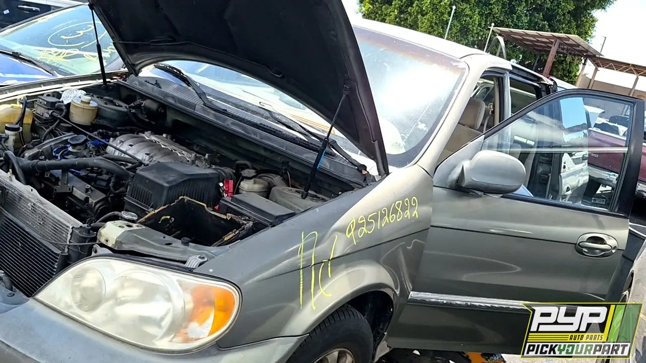 Photo of 2005 Kia Sedona