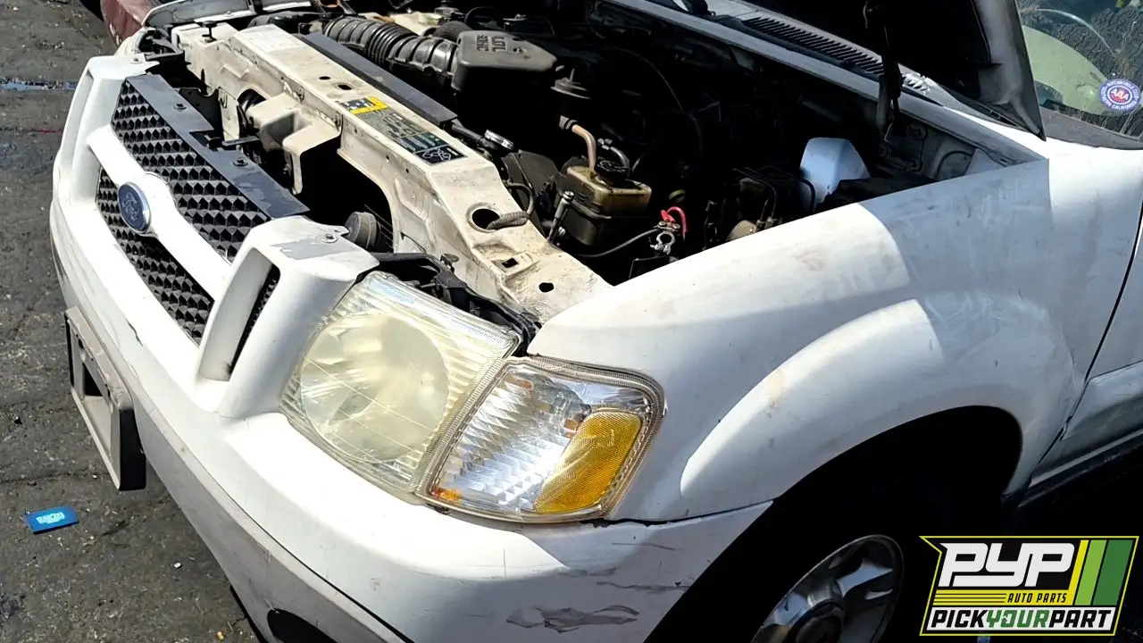 Photo of 2005 Ford Explorer Sport Trac
