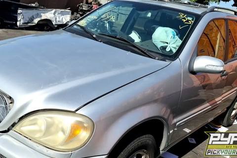 Photo of 2003 Mercedes-Benz Ml320