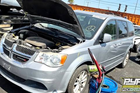 Photo of 2015 Dodge Grand Caravan