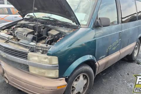 Photo of 1997 Chevrolet Astro