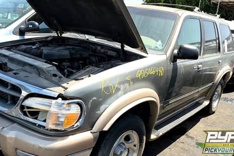 Photo of 2001 Ford Explorer