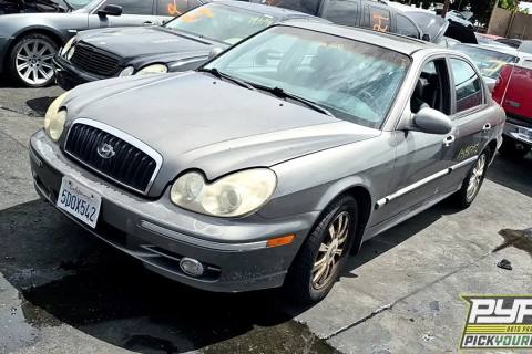 Photo of 2002 Hyundai Sonata