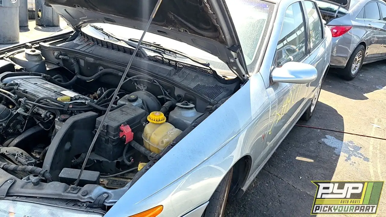 Photo of 2001 Saturn L200