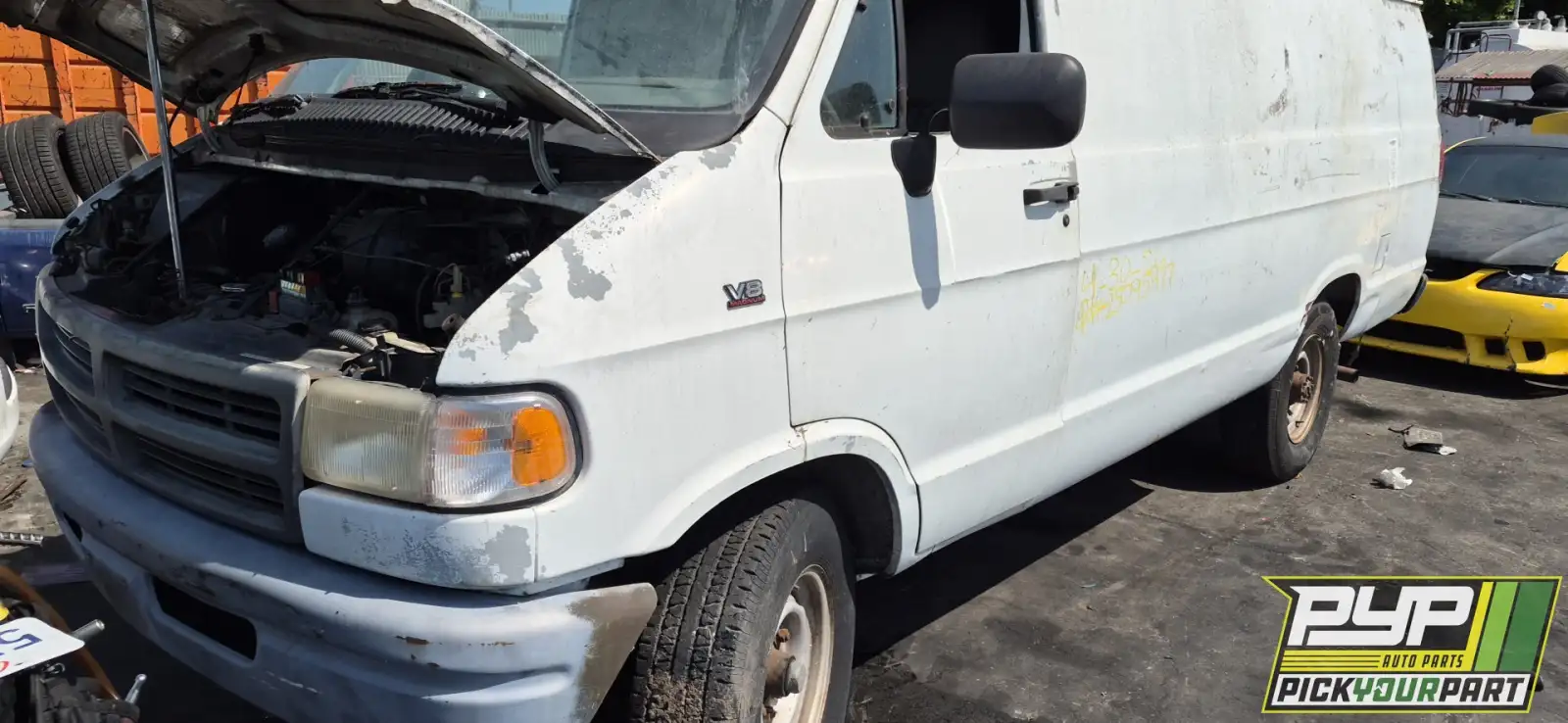 Photo of 1995 Dodge B3500