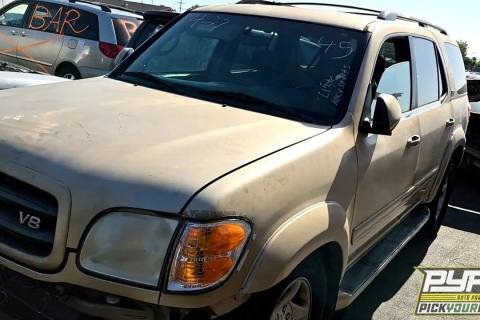 Photo of 2002 Toyota Sequoia